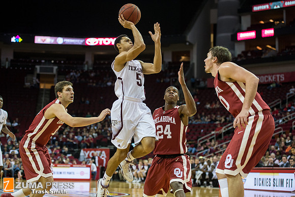 NCAA Basketball 2013 - the Oklahoma Sooners defeat the Texas A&M Aggies 64-52