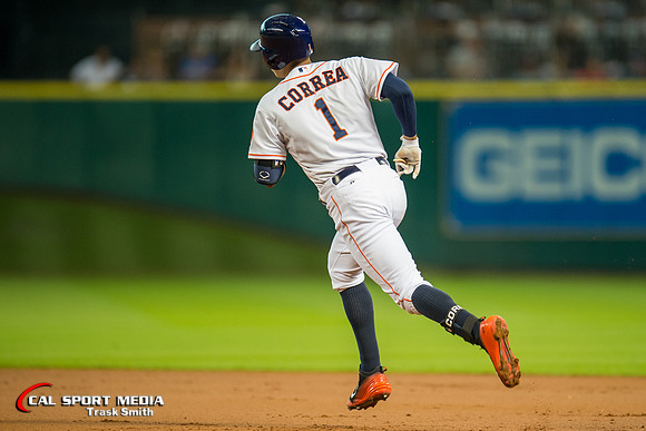 MLB 2015: Angels vs Astros JUL 28