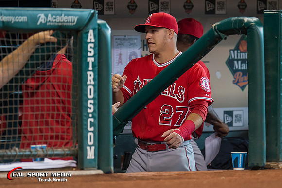 MLB 2015: Angels vs Astros JUL 28