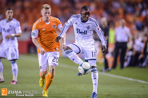 MLS 2013 - The Houston Dynamo defeat the Vancouver Whitecaps FC 2-1