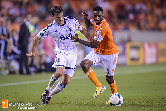 MLS 2013 - The Houston Dynamo defeat the Vancouver Whitecaps FC 2-1