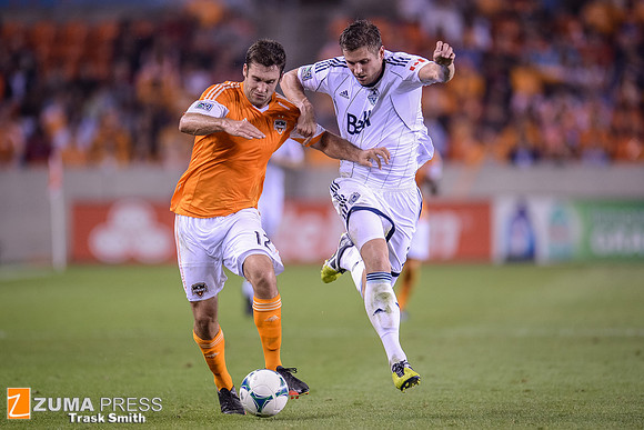 MLS 2013 - The Houston Dynamo defeat the Vancouver Whitecaps FC 2-1