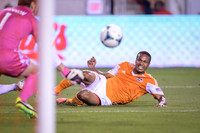 MLS 2013 - The Houston Dynamo defeat the Vancouver Whitecaps FC 2-1