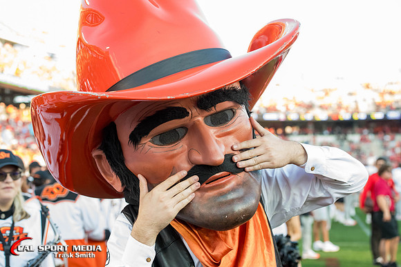 NCAA Football 2023: Oklahoma State vs Houston NOV 18