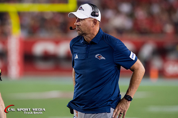 NCAA Football 2023: UTSA vs Houston SEP 2