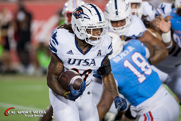 NCAA Football 2023: UTSA vs Houston SEP 2