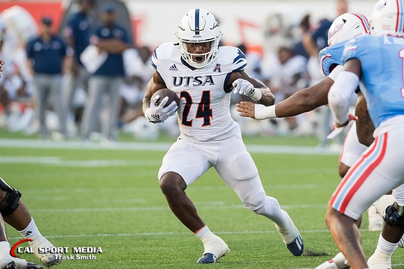 NCAA Football 2023: UTSA vs Houston SEP 2