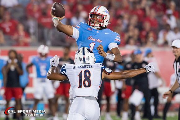 NCAA Football 2023: UTSA vs Houston SEP 2