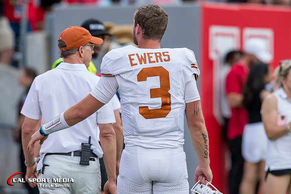 NCAA Football 2023: Texas vs Houston OCT 21