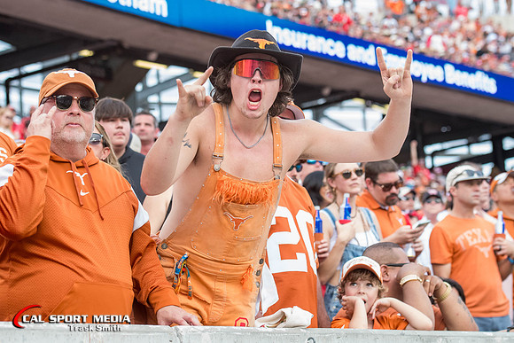 NCAA Football 2023: Texas vs Houston OCT 21