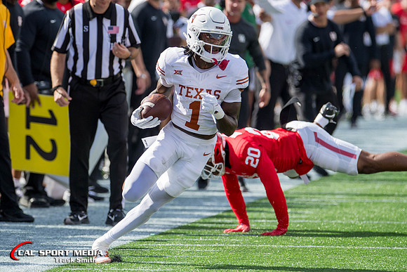 NCAA Football 2023: Texas vs Houston OCT 21