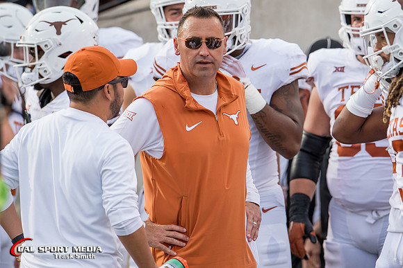NCAA Football 2023: Texas vs Houston OCT 21