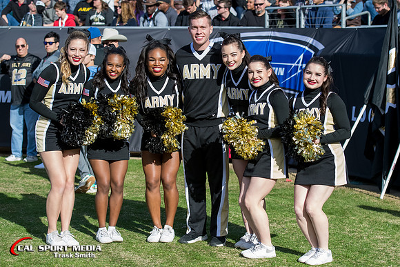 NCAA Football 2018: Lockheed Martin Armed Forces Bowl - Army vs Houston DEC 22
