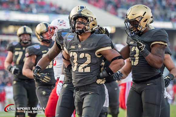 NCAA Football 2018: Lockheed Martin Armed Forces Bowl - Army vs Houston DEC 22
