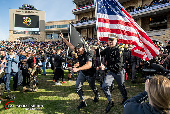NCAA Football 2018: Lockheed Martin Armed Forces Bowl - Army vs Houston DEC 22