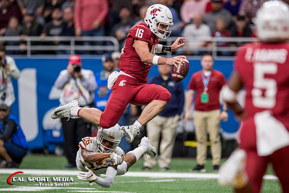 NCAA Football 2018: Valero Alamo Bowl Iowa State vs Washington State DEC 28