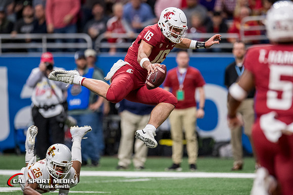 NCAA Football 2018: Valero Alamo Bowl Iowa State vs Washington State DEC 28