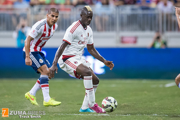 Soccer 2014 - AC Milan vs Chivas de Guadalajara