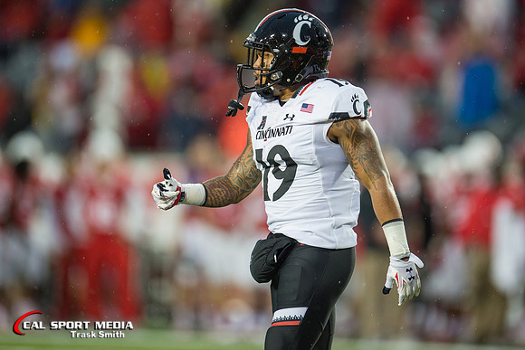 NCAA Football 2015: Cincinnati Bearcats vs Houston Cougars NOV 07