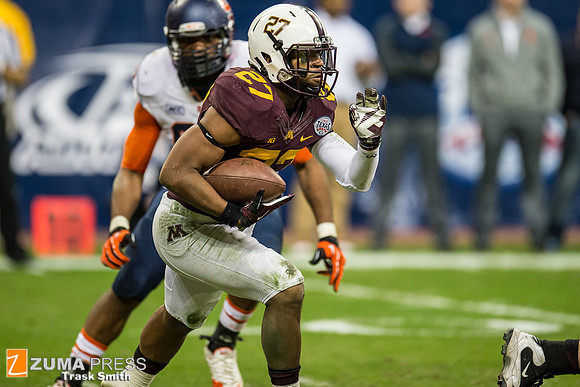 NCAA football 2013 - Texas Bowl: Minnesota vs Syracuse