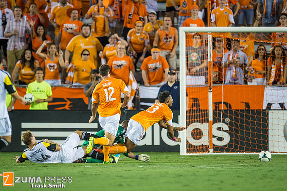MLS 2013 - Houston Dynamo vs Columbus Crew