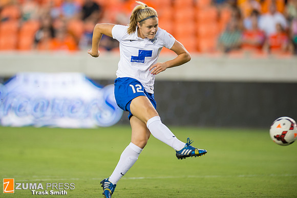 NWSL 2014 - Houston Dash vs Boston Breakers
