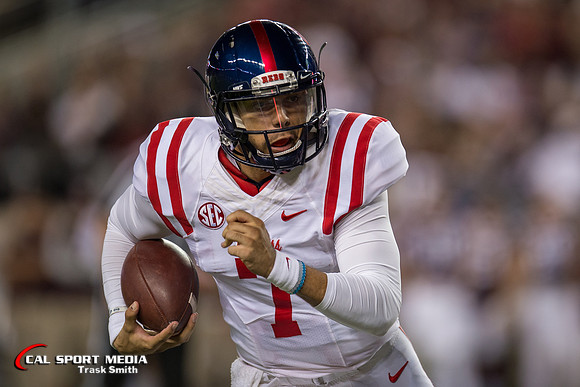 NCAA Football 2016: Ole Miss vs Texas A&M NOV 12