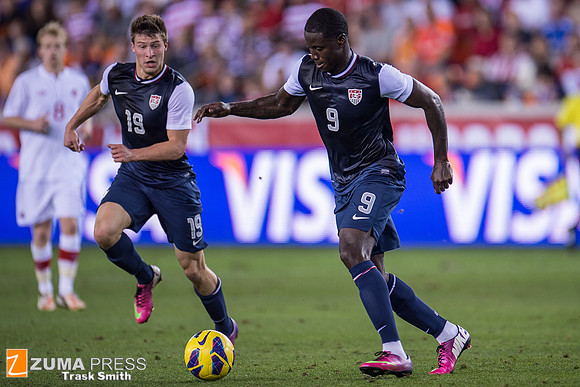 Soccer 2012 Ð USA and Canada tie 0-0