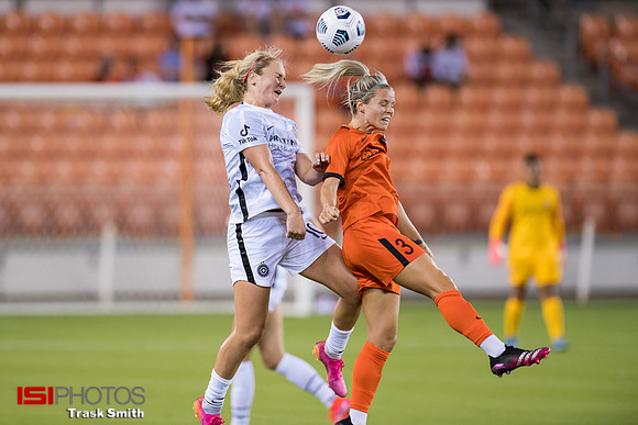 Lindsey Horan, Rachel Daly