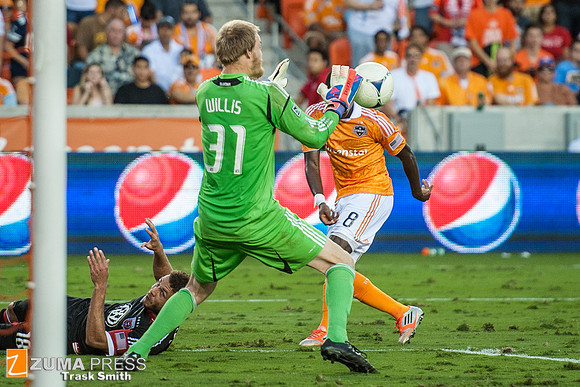 MLS 2012 – Houston Dynamo Defeat DC United 3-1