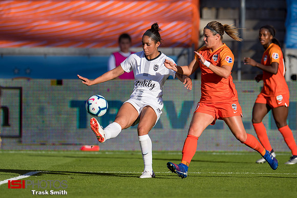 Darian Jenkins, Christine Nairn