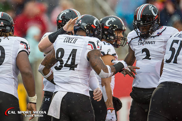 NCAA Football 2015: Cincinnati Bearcats vs Houston Cougars NOV 07
