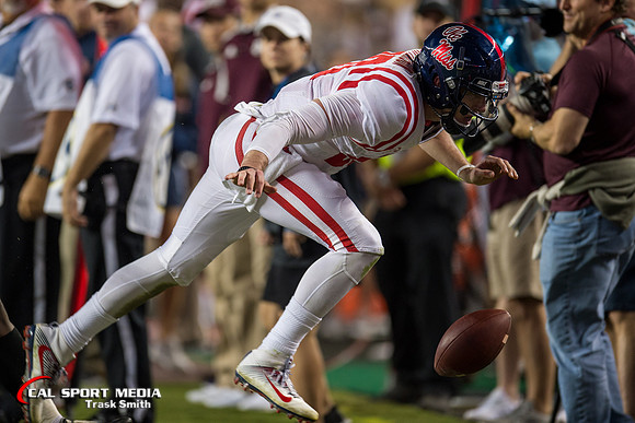 NCAA Football 2016: Ole Miss vs Texas A&M NOV 12
