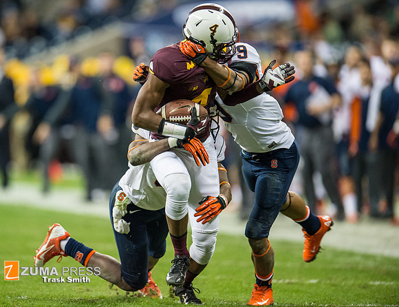 NCAA football 2013 - Texas Bowl: Minnesota vs Syracuse