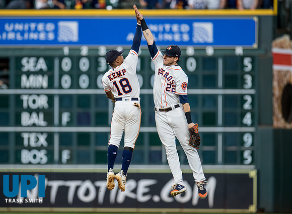 MLB BREWERS ASTROS