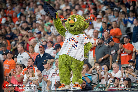 MLB 2018: Indians vs Astros MAY 19