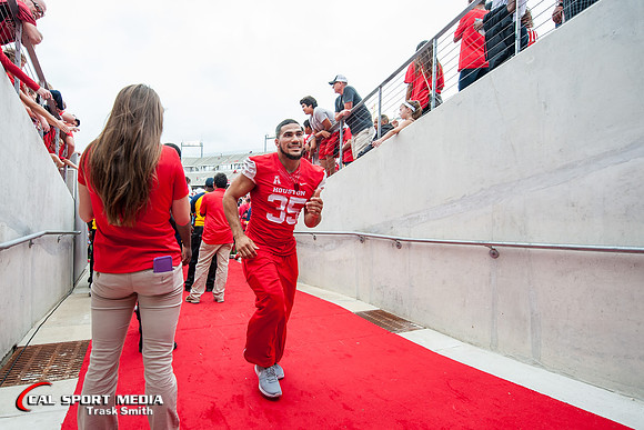 NCAA Football 2015: Navy Midshipmen vs Houston Cougars NOV 27