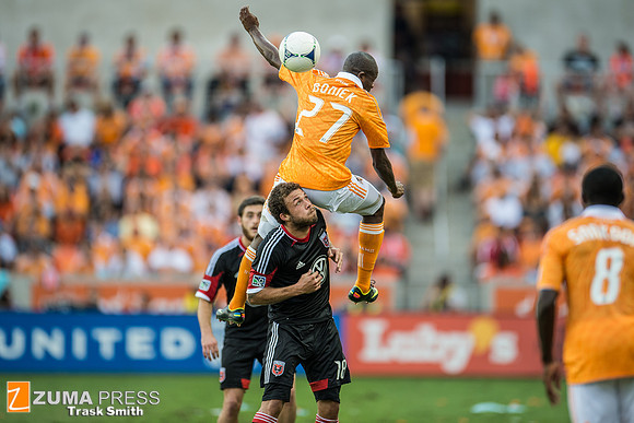 MLS 2012 – Houston Dynamo Defeat DC United 3-1