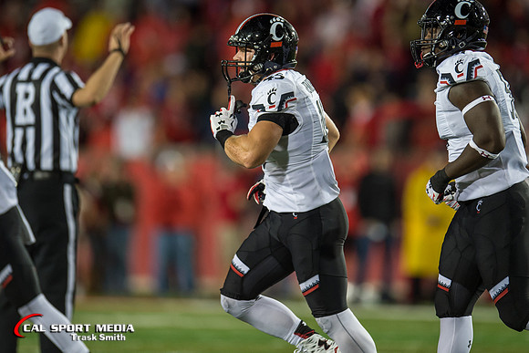 NCAA Football 2015: Cincinnati Bearcats vs Houston Cougars NOV 07