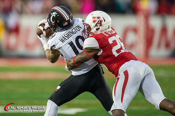 NCAA Football 2015: Cincinnati Bearcats vs Houston Cougars NOV 07