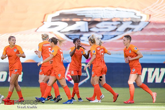 Nichelle Prince, Rachel Daly, Amber Brooks, Clare Polkinghorne, Christine Nairn, Rachel Daly, Kealia Ohai, Sophie Schmidt
