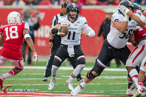 NCAA Football 2015: Cincinnati Bearcats vs Houston Cougars NOV 07