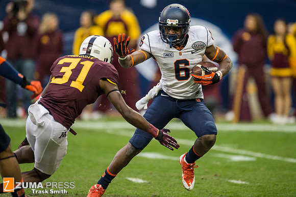 NCAA football 2013 - Texas Bowl: Minnesota vs Syracuse