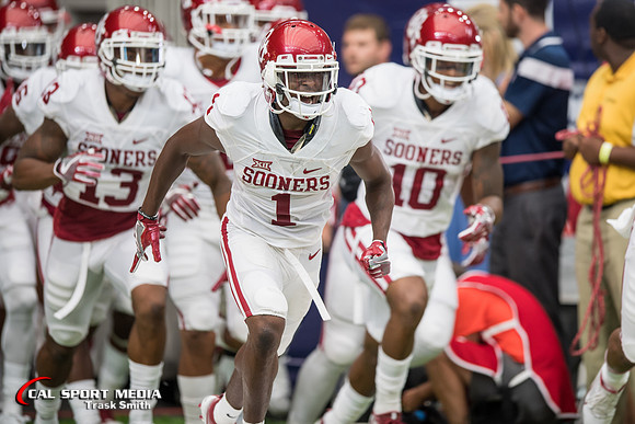 NCAA Football 2016: Advocare Texas Kickoff Houston vs Oklahoma SEP 03