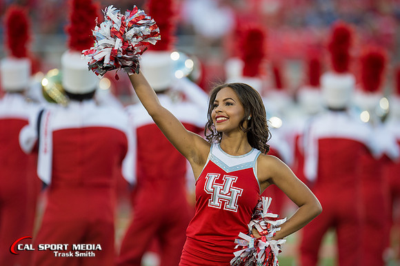 NCAA Football 2016: UConn vs Houston SEP 29