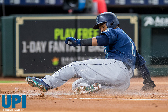 MLB MARINERS ASTROS