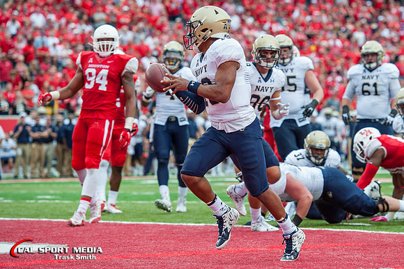 NCAA Football 2015: Navy Midshipmen vs Houston Cougars NOV 27