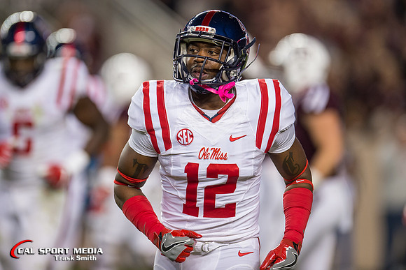 NCAA Football 2016: Ole Miss vs Texas A&M NOV 12