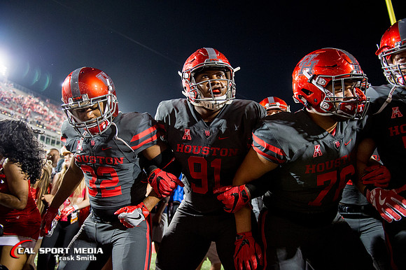 NCAA Football 2016: Louisville vs Houston NOV 17