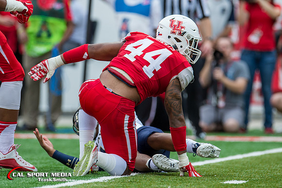 NCAA Football 2015: Navy Midshipmen vs Houston Cougars NOV 27